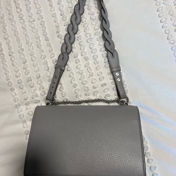 Tory Burch - Picture 4 of 4